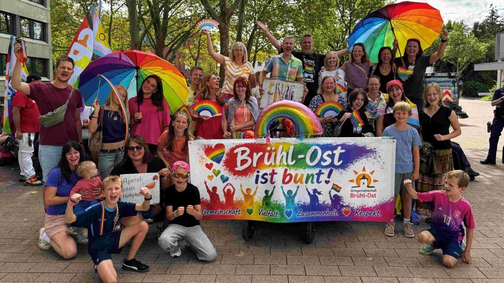 Die Ortsgemeinschaft Brühl-Ost beim CSD 2026 in Brühl